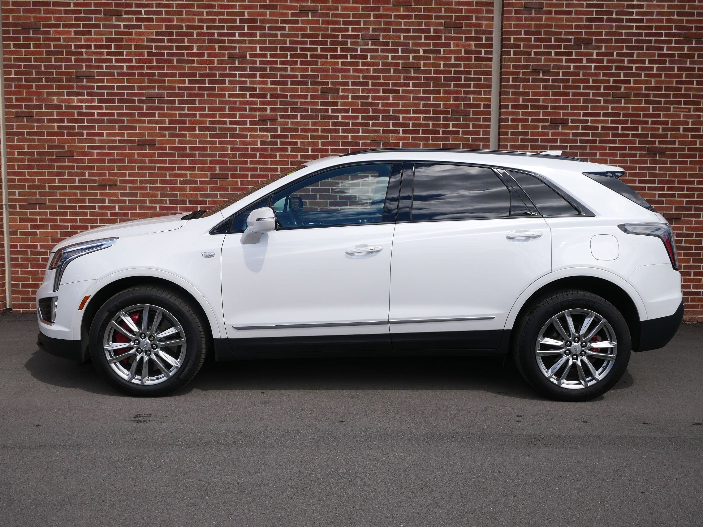 cadillac xt5 2022 1GYKNGRS3NZ173533 image cadillac xt5 2022 1GYKNGRS3NZ173533 image