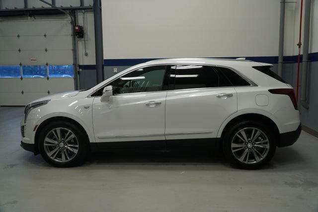 cadillac xt5 2025 1GYKNDRS1SZ152934 image