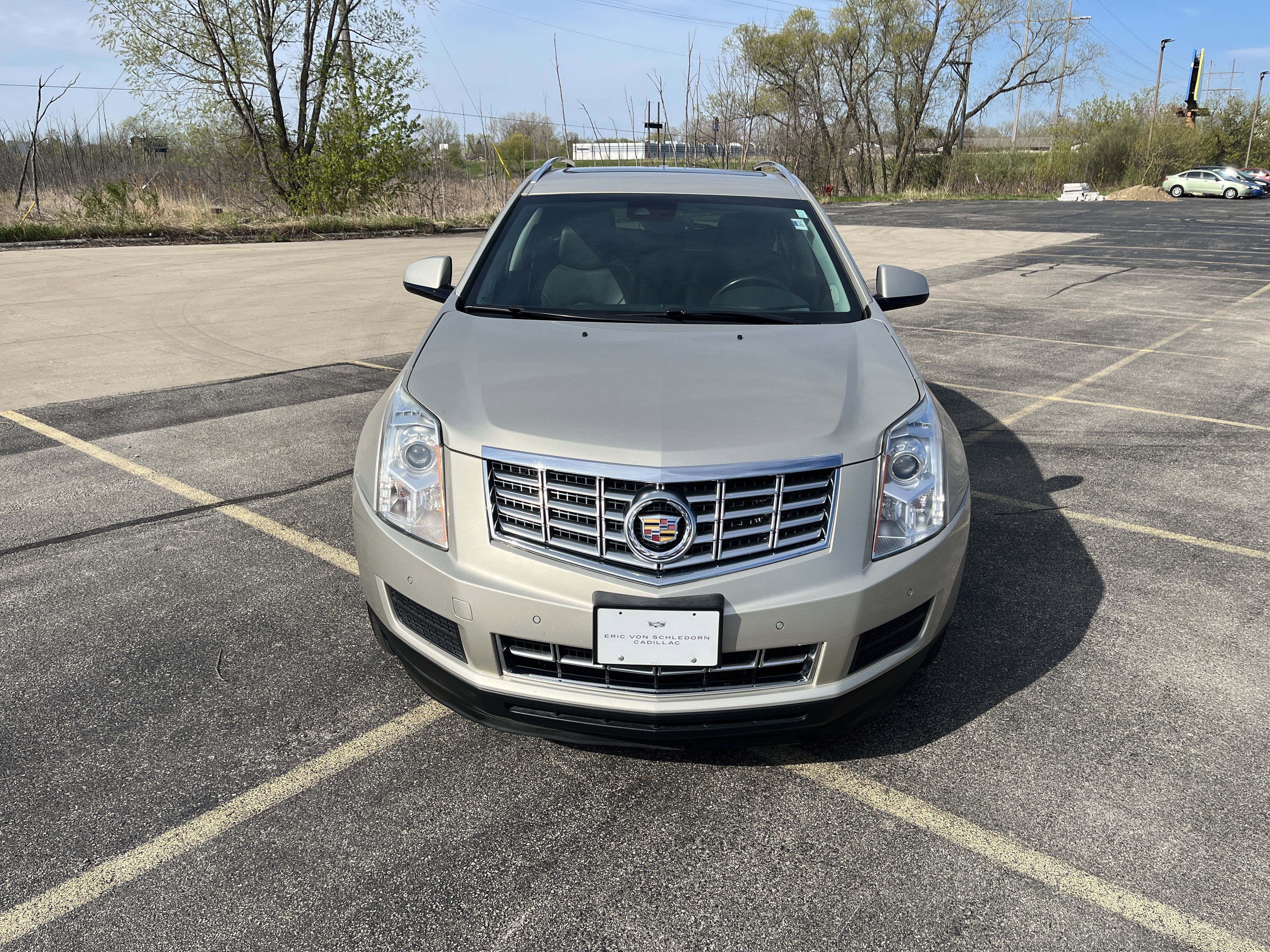 cadillac srx 2016 3GYFNEE39GS552072 image cadillac srx 2016 3GYFNEE39GS552072 image