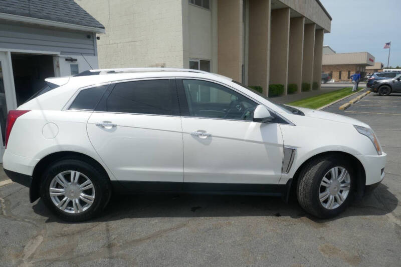 cadillac srx 2016 3GYFNEE33GS555484 image cadillac srx 2016 3GYFNEE33GS555484 image
