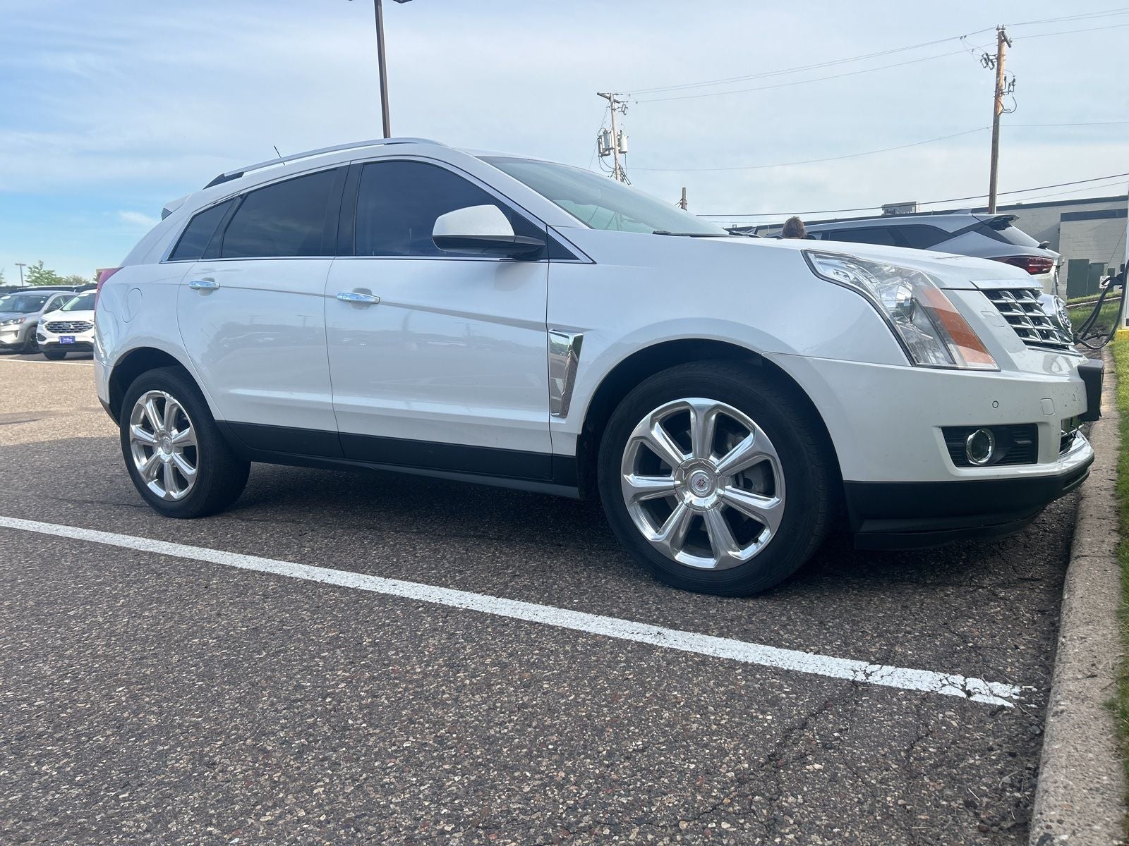 cadillac srx 2014 3GYFNFE38ES688339 image cadillac srx 2014 3GYFNFE38ES688339 image