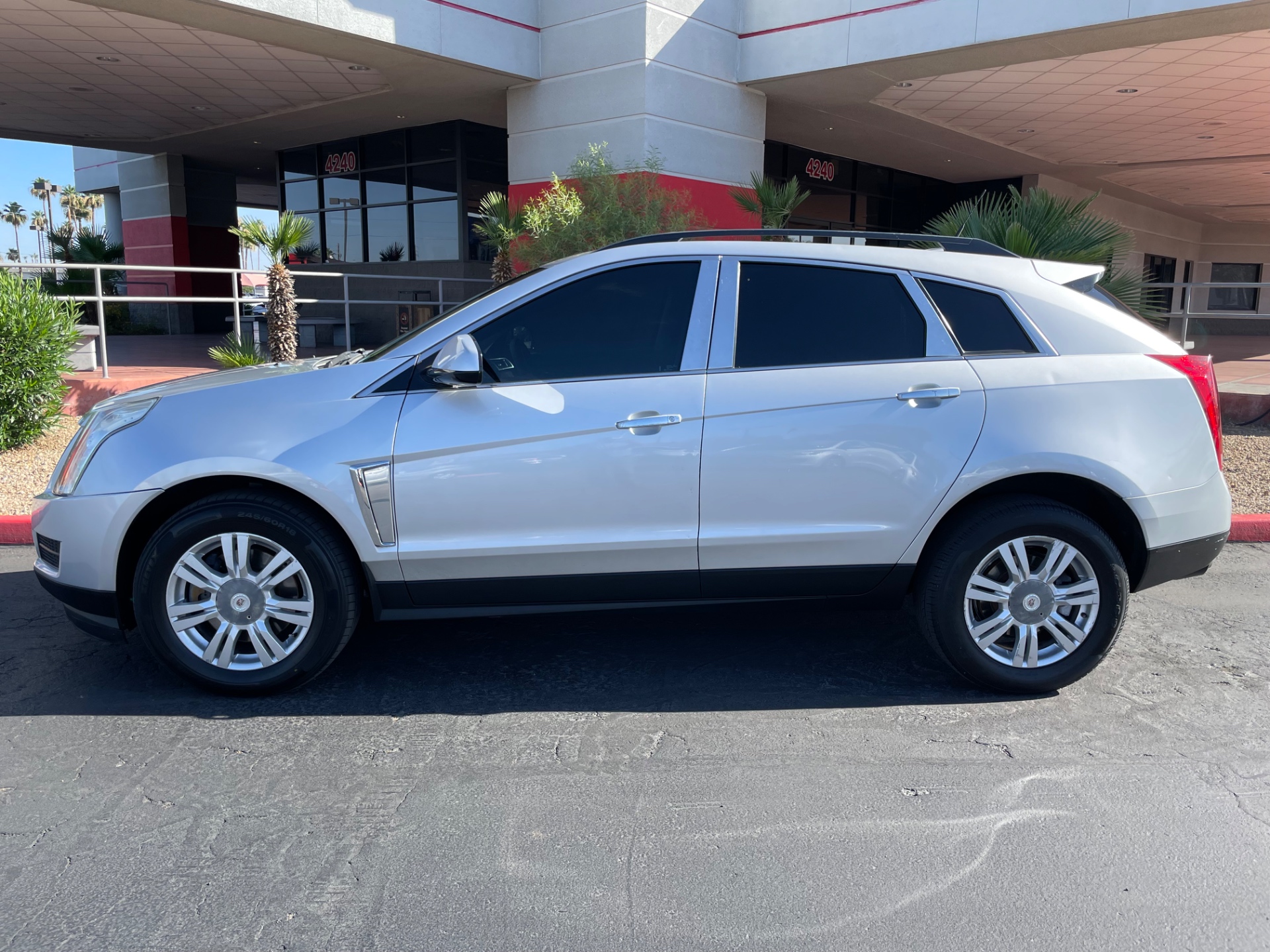 cadillac srx 2014 3GYFNAE3XES577133 image cadillac srx 2014 3GYFNAE3XES577133 image