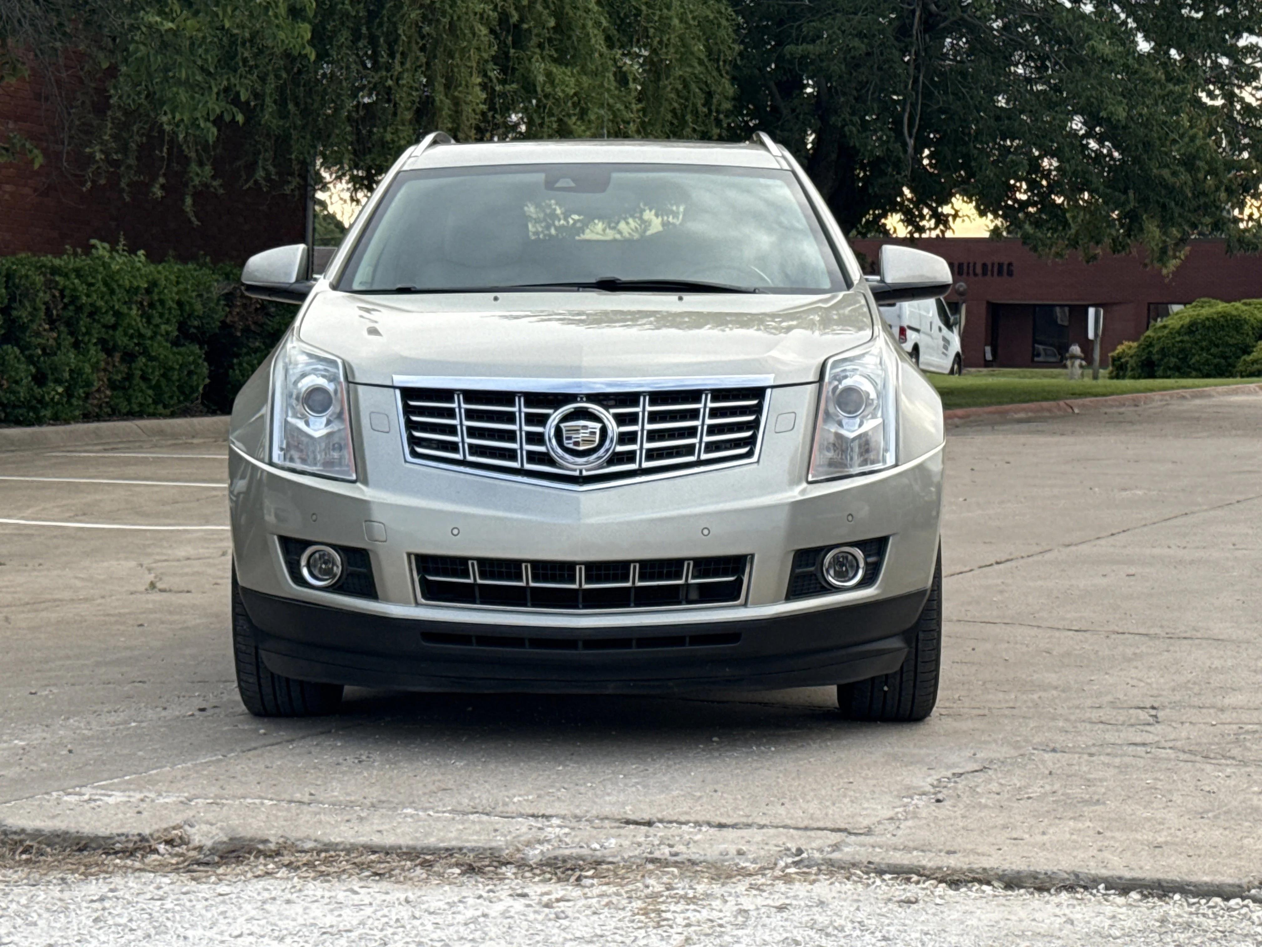 cadillac srx 2014 3GYFNCE39ES666168 image cadillac srx 2014 3GYFNCE39ES666168 image