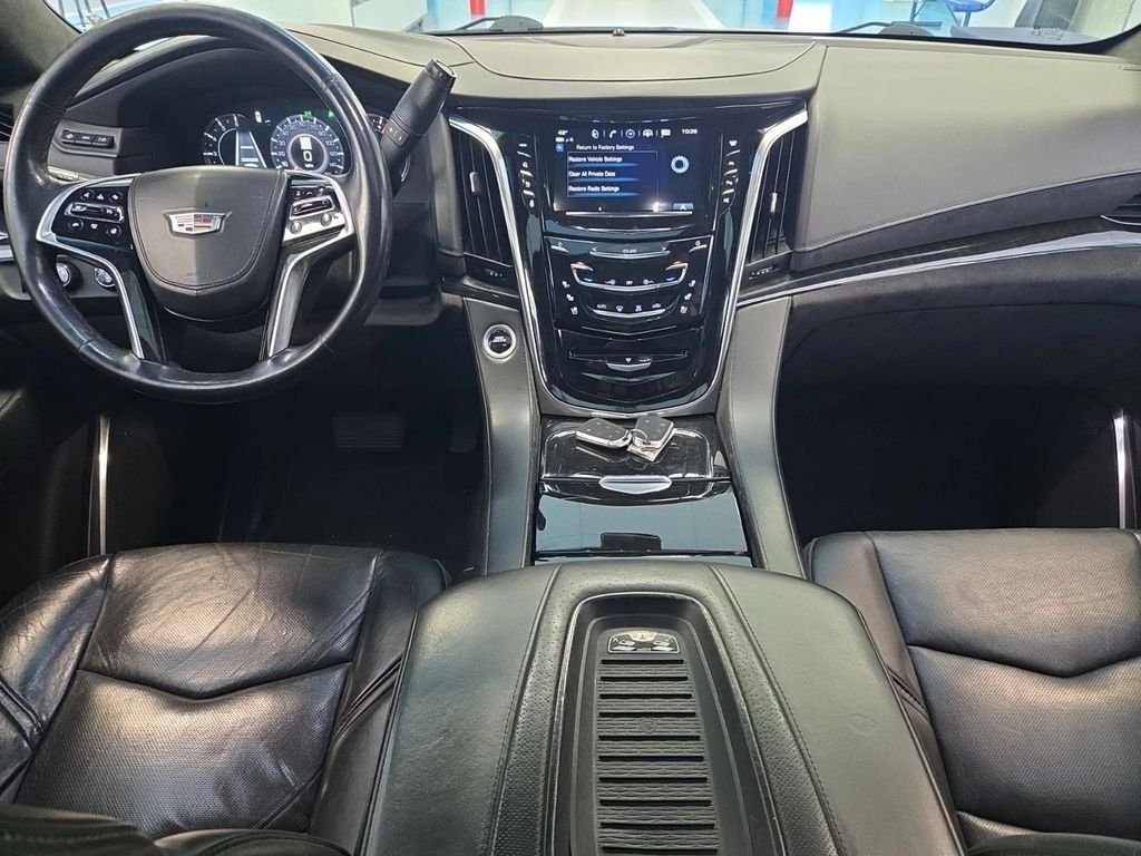 cadillac escalade 2018 1GYS4DKJ4JR400323 image cadillac escalade 2018 1GYS4DKJ4JR400323 image