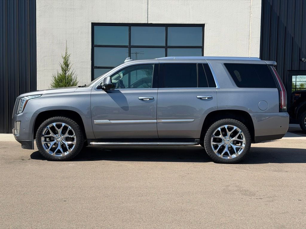 cadillac escalade 2018 1GYS4BKJ9JR337532 image