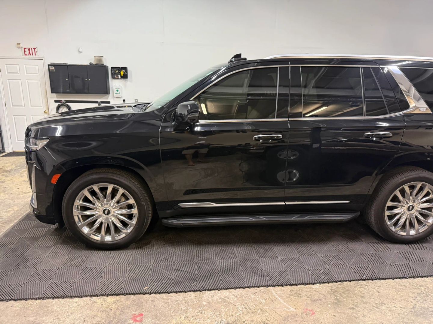 cadillac escalade 2021 1GYS4CKL0MR256625 image cadillac escalade 2021 1GYS4CKL0MR256625 image