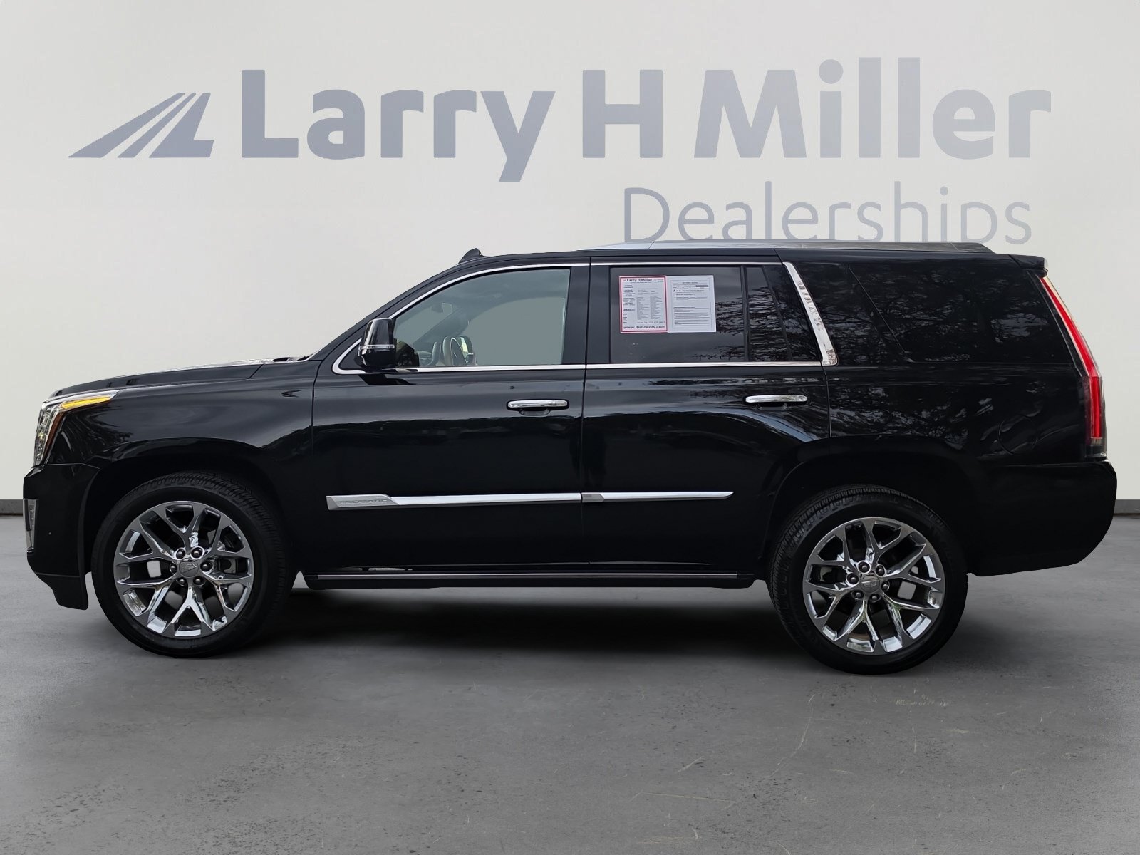 cadillac escalade 2017 1GYS4DKJ2HR333179 image cadillac escalade 2017 1GYS4DKJ2HR333179 image