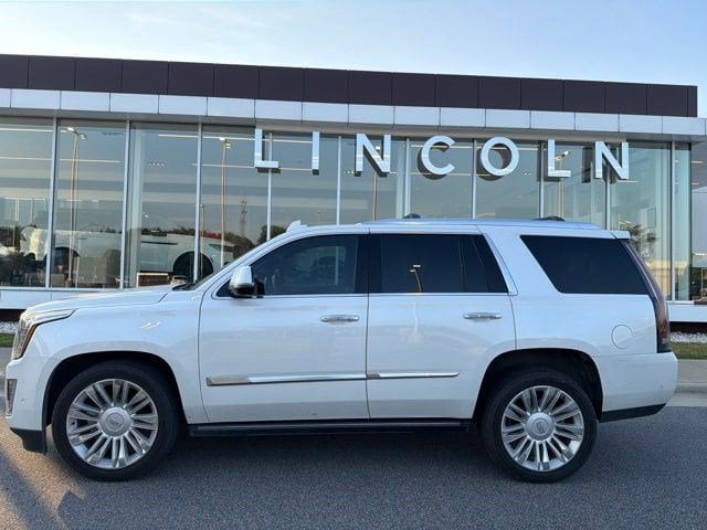 cadillac escalade 2020 1GYS4DKJ8LR171213 image cadillac escalade 2020 1GYS4DKJ8LR171213 image