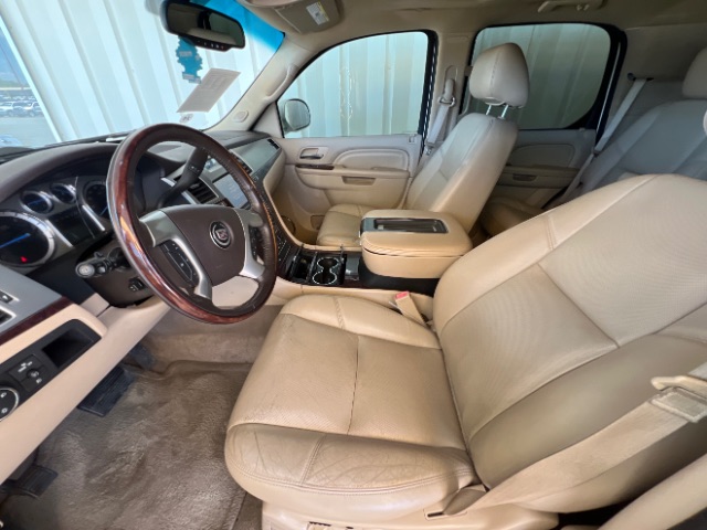 cadillac escalade 2013 1GYS3AEFXDR217828 image cadillac escalade 2013 1GYS3AEFXDR217828 image