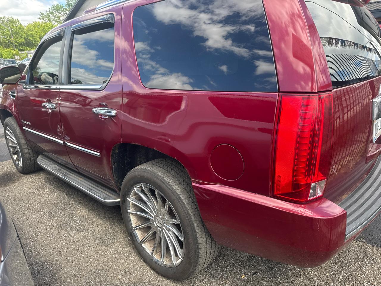 cadillac escalade 2010 1GYUKAEF1AR117902 image cadillac escalade 2010 1GYUKAEF1AR117902 image