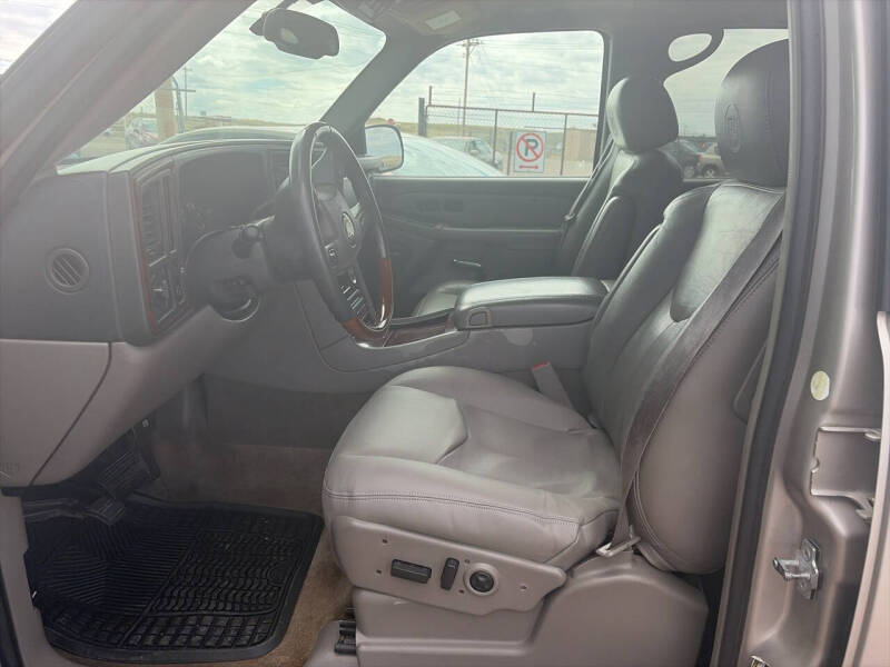 cadillac escalade 2005 1GYEK63N55R195875 image cadillac escalade 2005 1GYEK63N55R195875 image