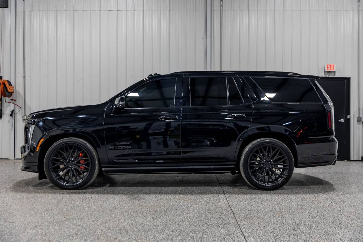 cadillac escalade 2025 1GYS9HR9XSR386451 image