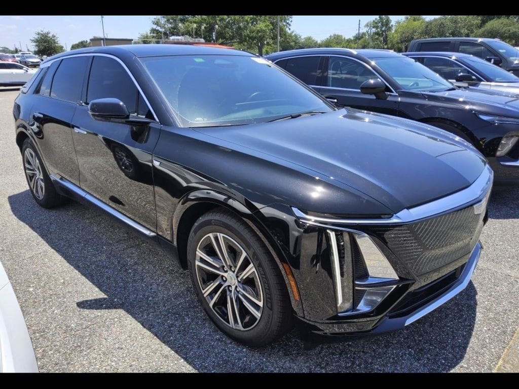cadillac lyriq 2023 1GYKPPRLXPZ003420 image cadillac lyriq 2023 1GYKPPRLXPZ003420 image