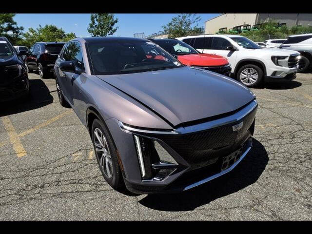 cadillac lyriq 2024 1GYKPRRL5RZ122720 image cadillac lyriq 2024 1GYKPRRL5RZ122720 image