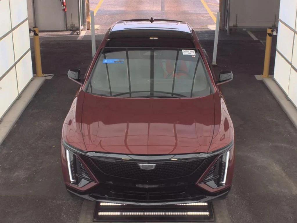 cadillac lyriq 2024 1GYKPTRK9RZ116732 image cadillac lyriq 2024 1GYKPTRK9RZ116732 image