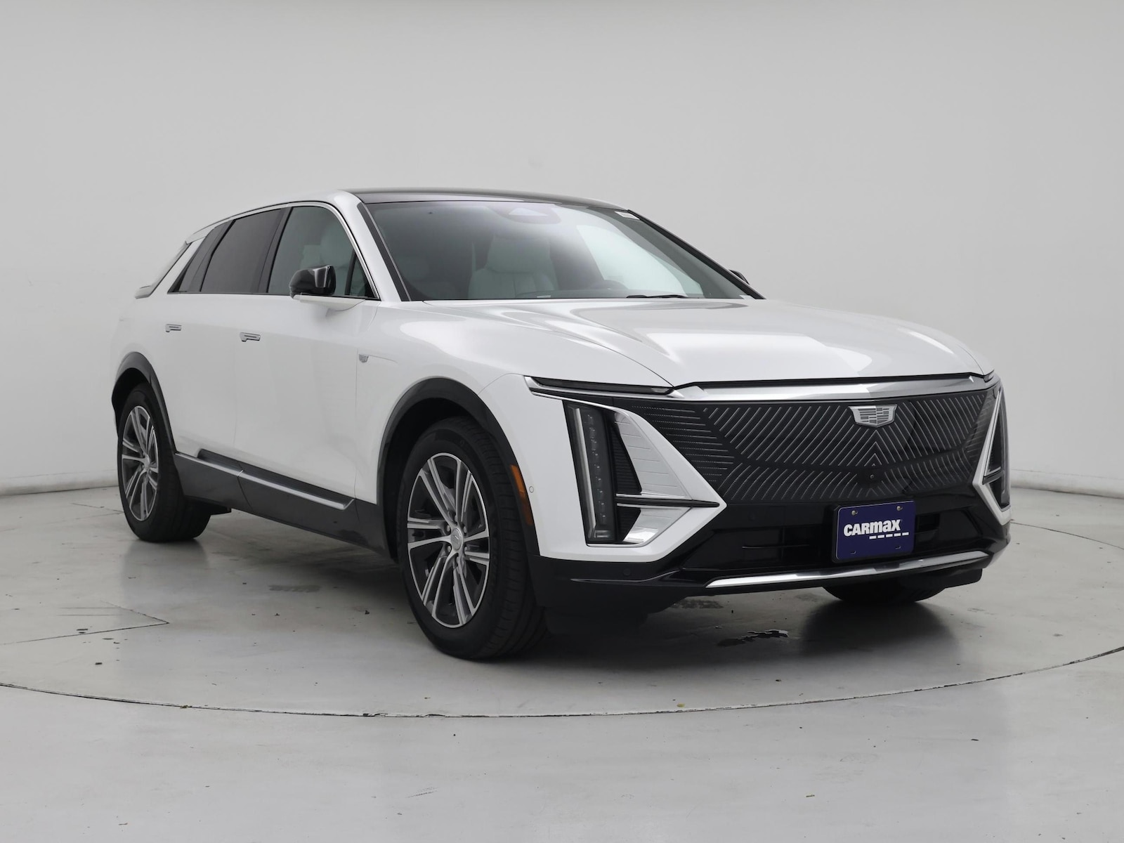 cadillac lyriq 2024 1GYKPPRL7RZ101100 image cadillac lyriq 2024 1GYKPPRL7RZ101100 image