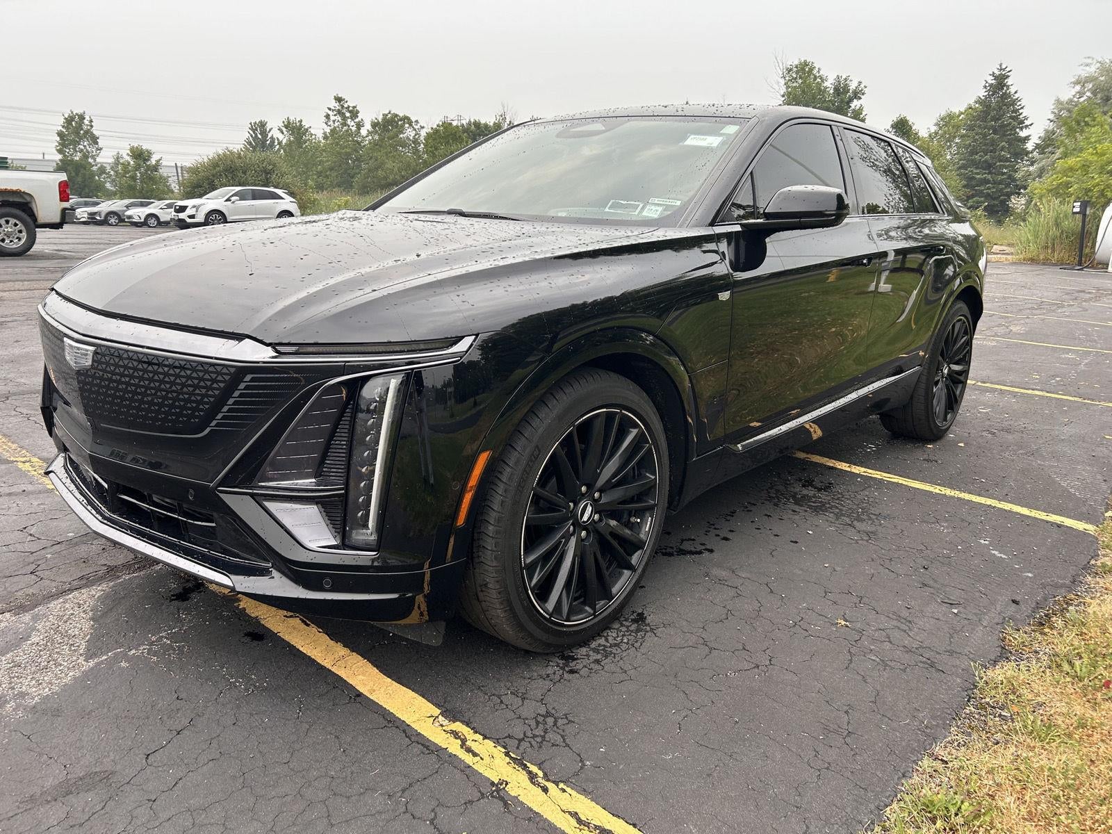 cadillac lyriq 2024 1GYKPTRL2RZ142565 image cadillac lyriq 2024 1GYKPTRL2RZ142565 image