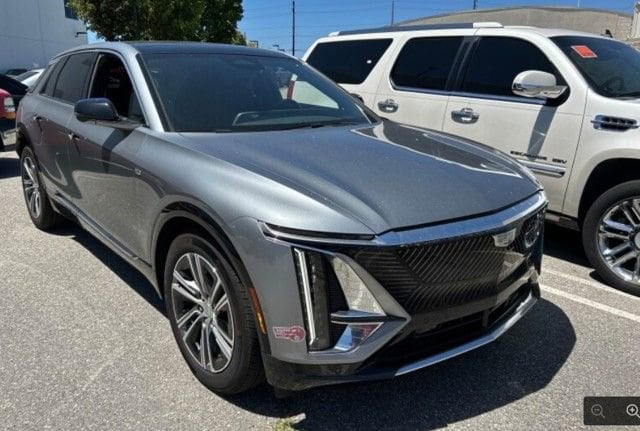 cadillac lyriq 2024 1GYKPRRK7RZ121687 image cadillac lyriq 2024 1GYKPRRK7RZ121687 image