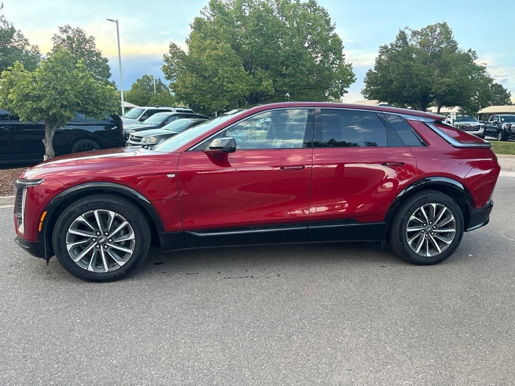 cadillac lyriq 2024 1GYKPVRL3RZ133014 image cadillac lyriq 2024 1GYKPVRL3RZ133014 image