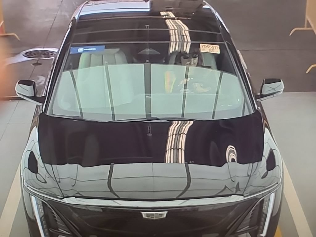 cadillac lyriq 2024 1GYKPVRL6RZ132004 image cadillac lyriq 2024 1GYKPVRL6RZ132004 image