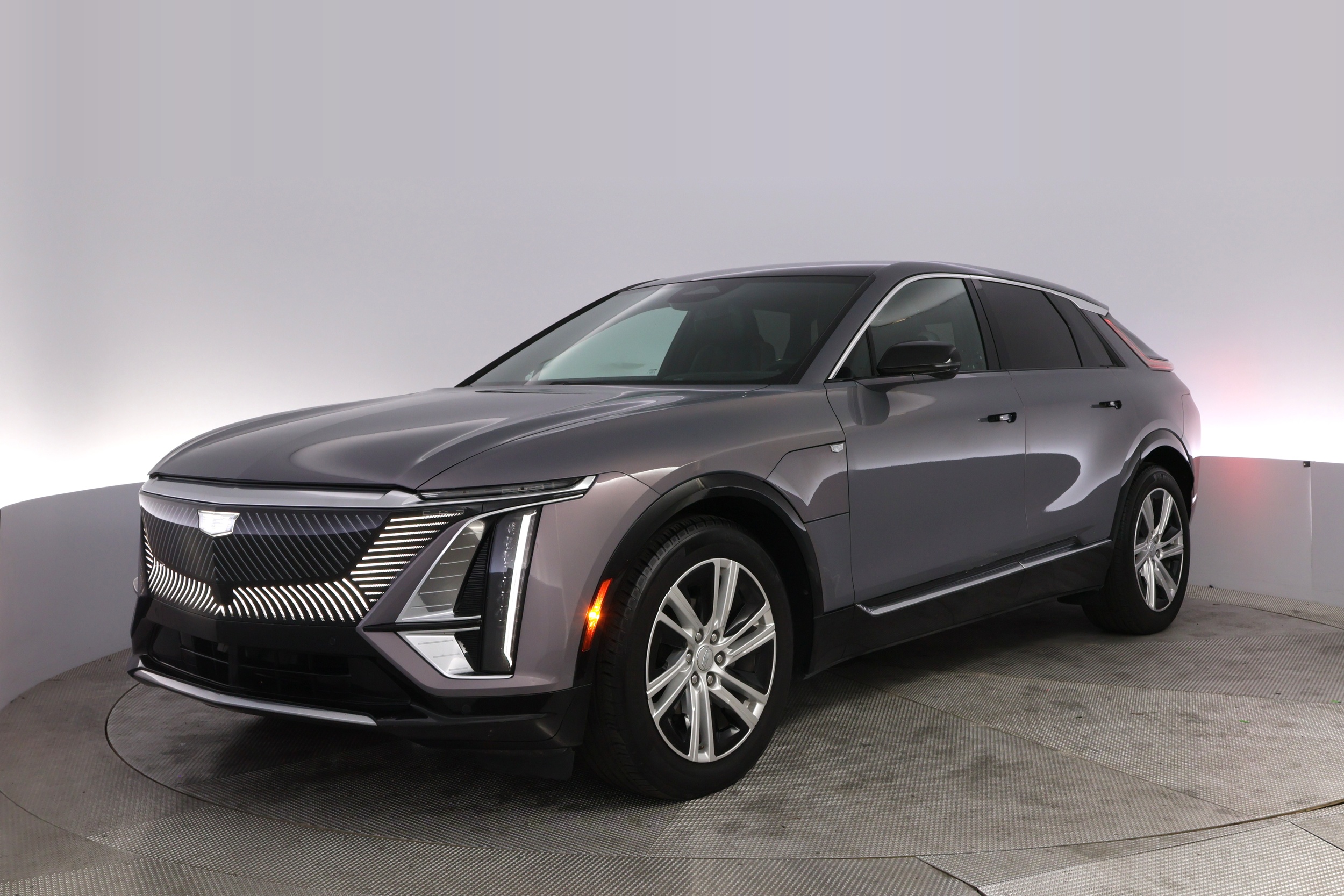 cadillac lyriq 2024 1GYKPMRLXRZ129570 image cadillac lyriq 2024 1GYKPMRLXRZ129570 image
