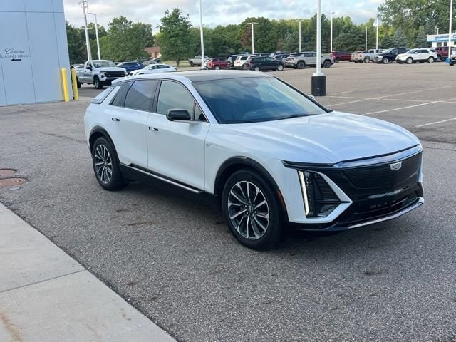 cadillac lyriq 2024 1GYKPVRL7RZ123246 image cadillac lyriq 2024 1GYKPVRL7RZ123246 image