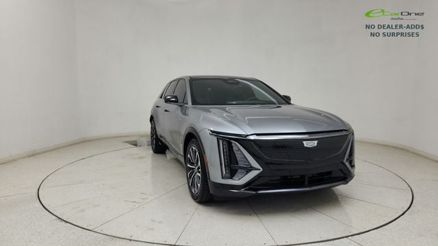 cadillac lyriq 2024 1GYKPTRK5RZ120230 image cadillac lyriq 2024 1GYKPTRK5RZ120230 image