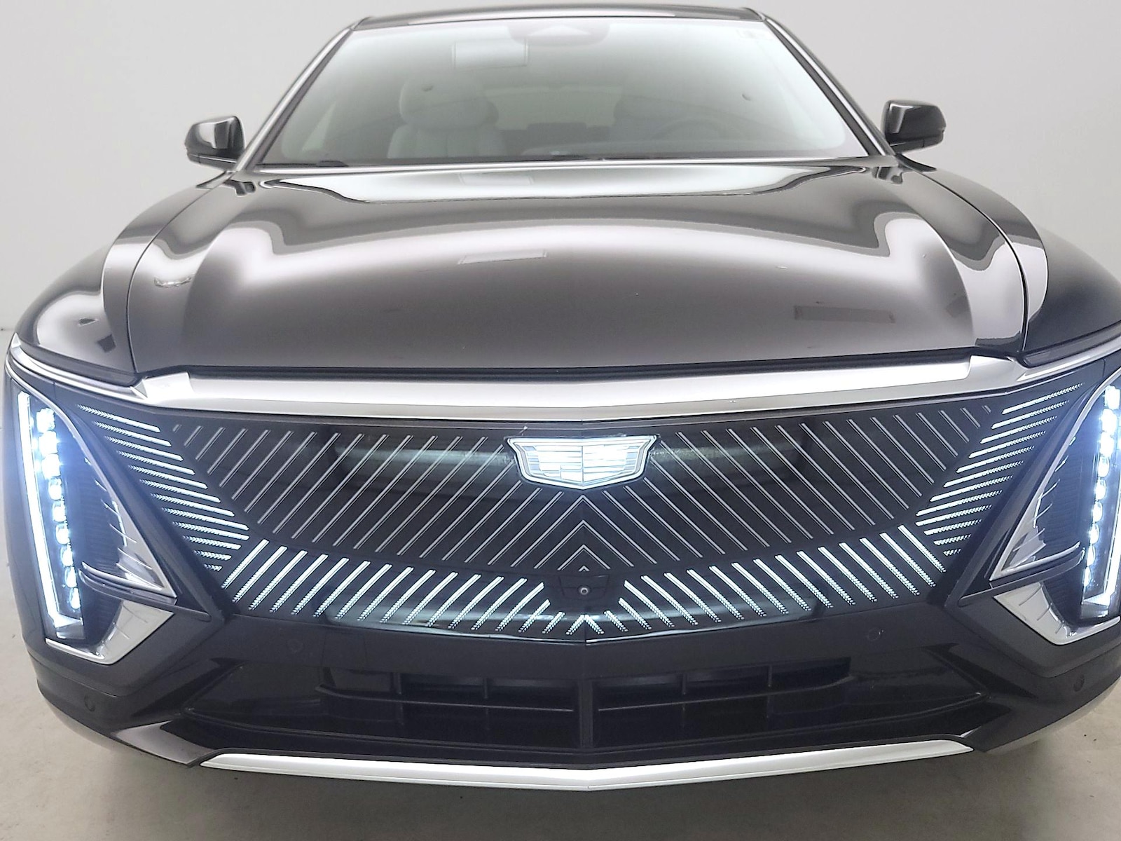 cadillac lyriq 2024 1GYKPSRL0RZ132384 image cadillac lyriq 2024 1GYKPSRL0RZ132384 image