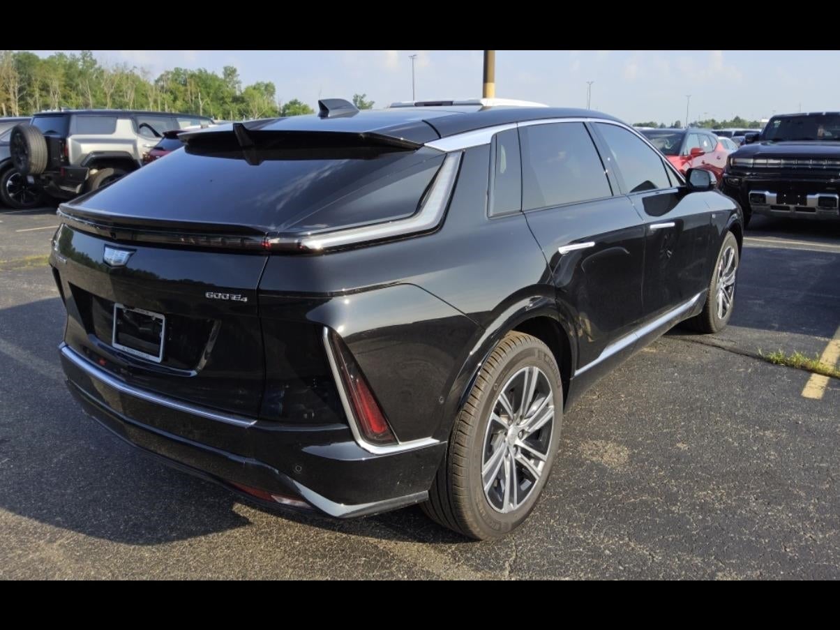 cadillac lyriq 2025 1GYKPRRL8SZ310766 image cadillac lyriq 2025 1GYKPRRL8SZ310766 image