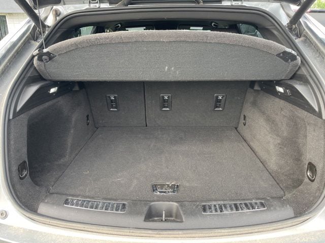 cadillac xt4 2023 1GYFZFR40PF138194 image cadillac xt4 2023 1GYFZFR40PF138194 image