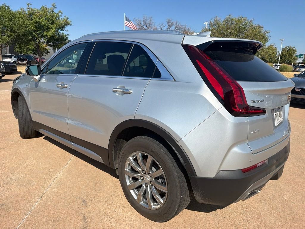 cadillac xt4 2021 1GYFZDR41MF055972 image cadillac xt4 2021 1GYFZDR41MF055972 image