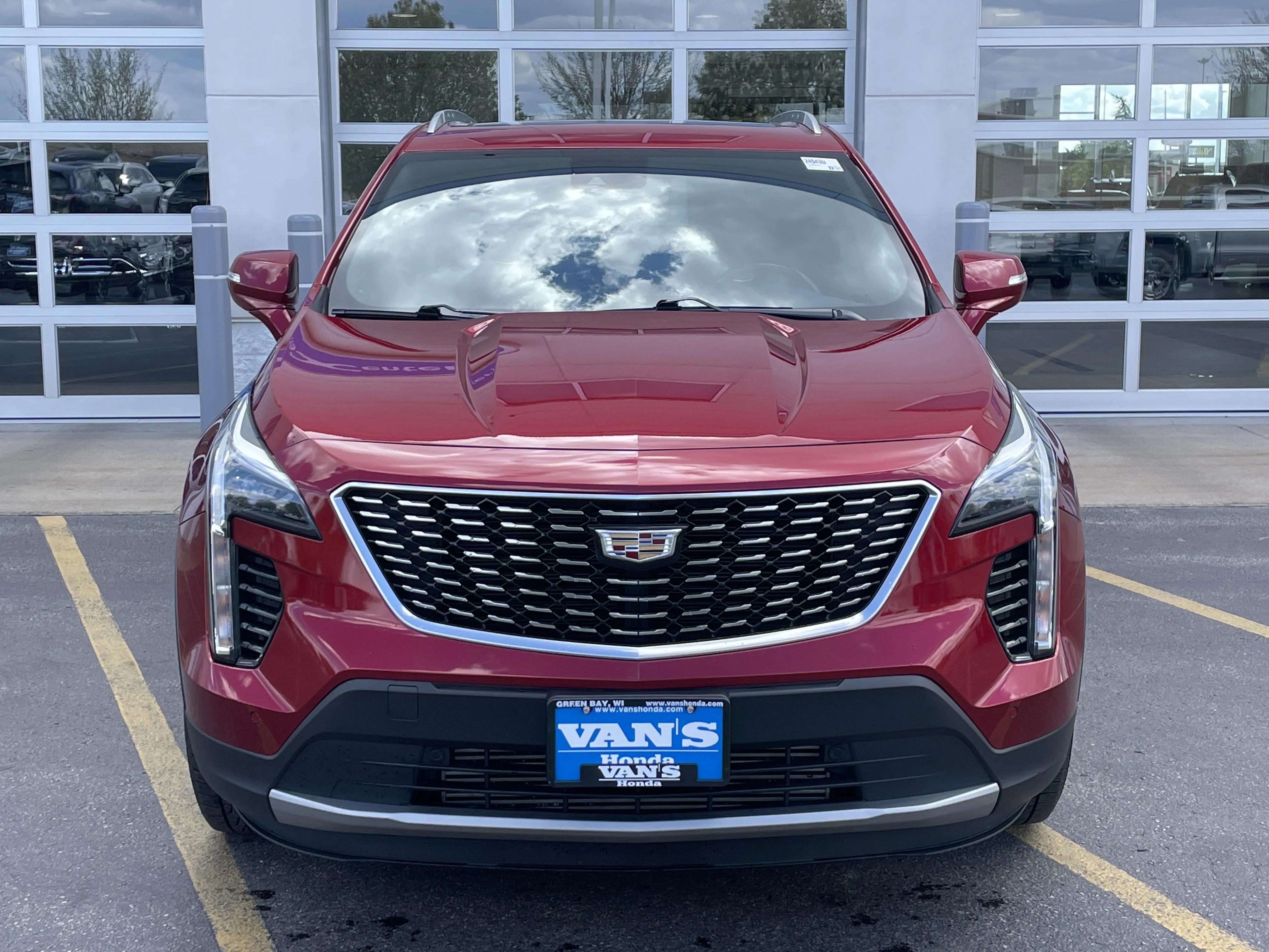cadillac xt4 2021 1GYFZDR40MF017052 image cadillac xt4 2021 1GYFZDR40MF017052 image