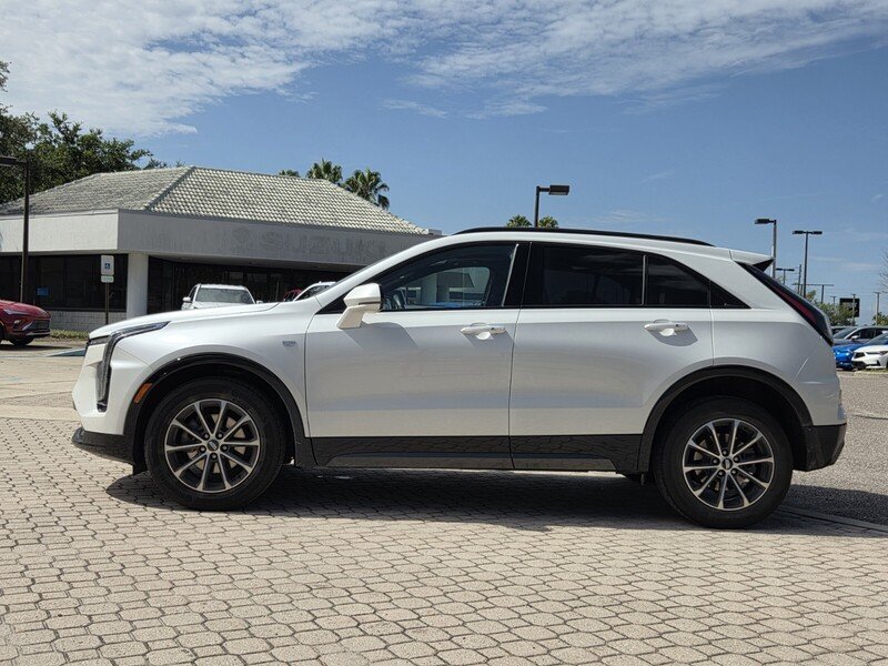 cadillac xt4 2024 1GYFZER45RF190143 image cadillac xt4 2024 1GYFZER45RF190143 image