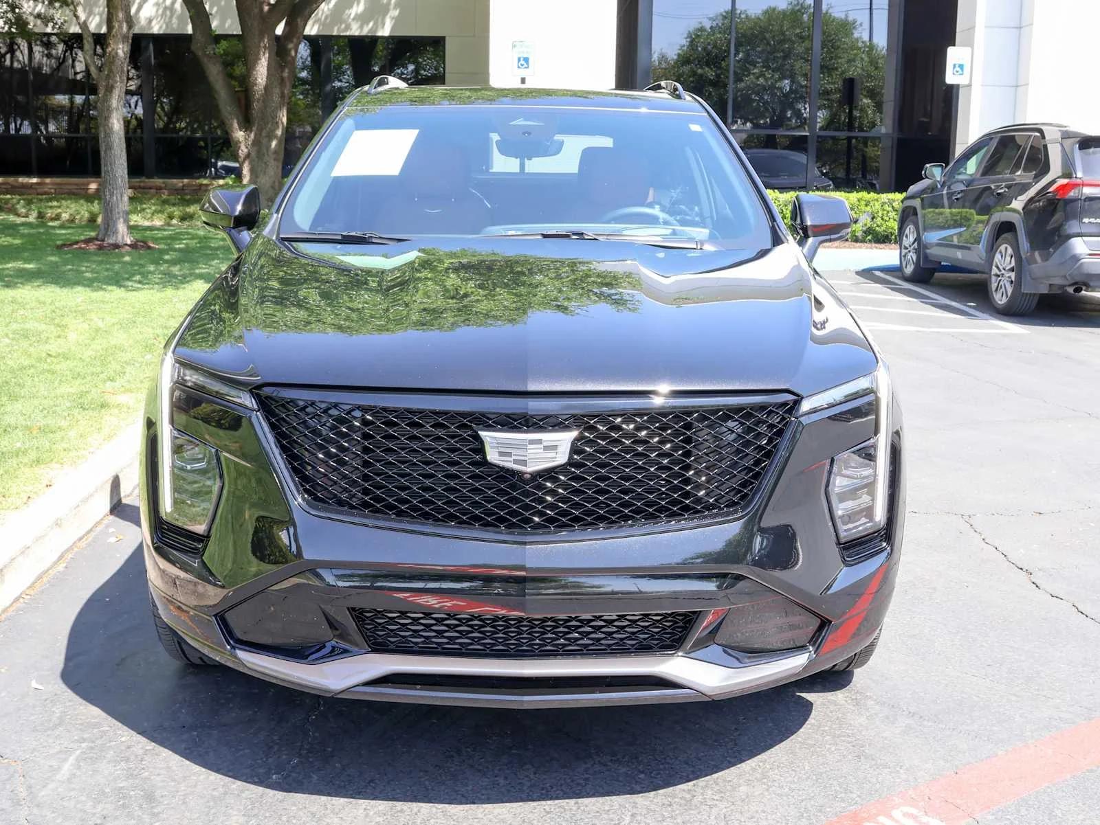 cadillac xt4 2024 1GYFZFR45RF196806 image cadillac xt4 2024 1GYFZFR45RF196806 image