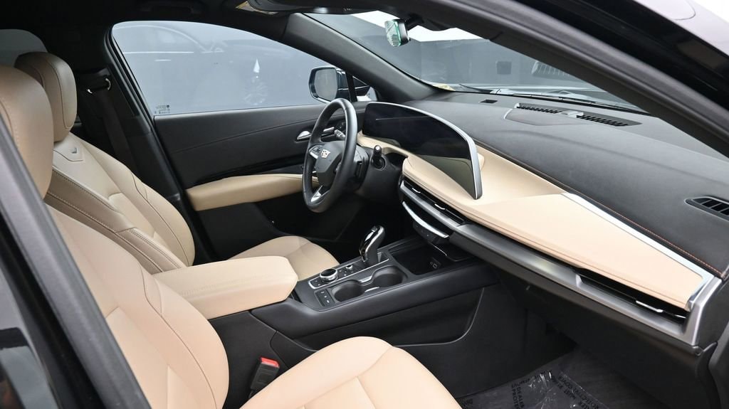 cadillac xt4 2024 1GYAZAR45RF188248 image cadillac xt4 2024 1GYAZAR45RF188248 image
