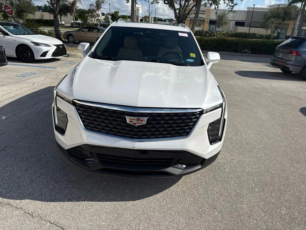 cadillac xt4 2024 1GYFZCR4XRF206647 image