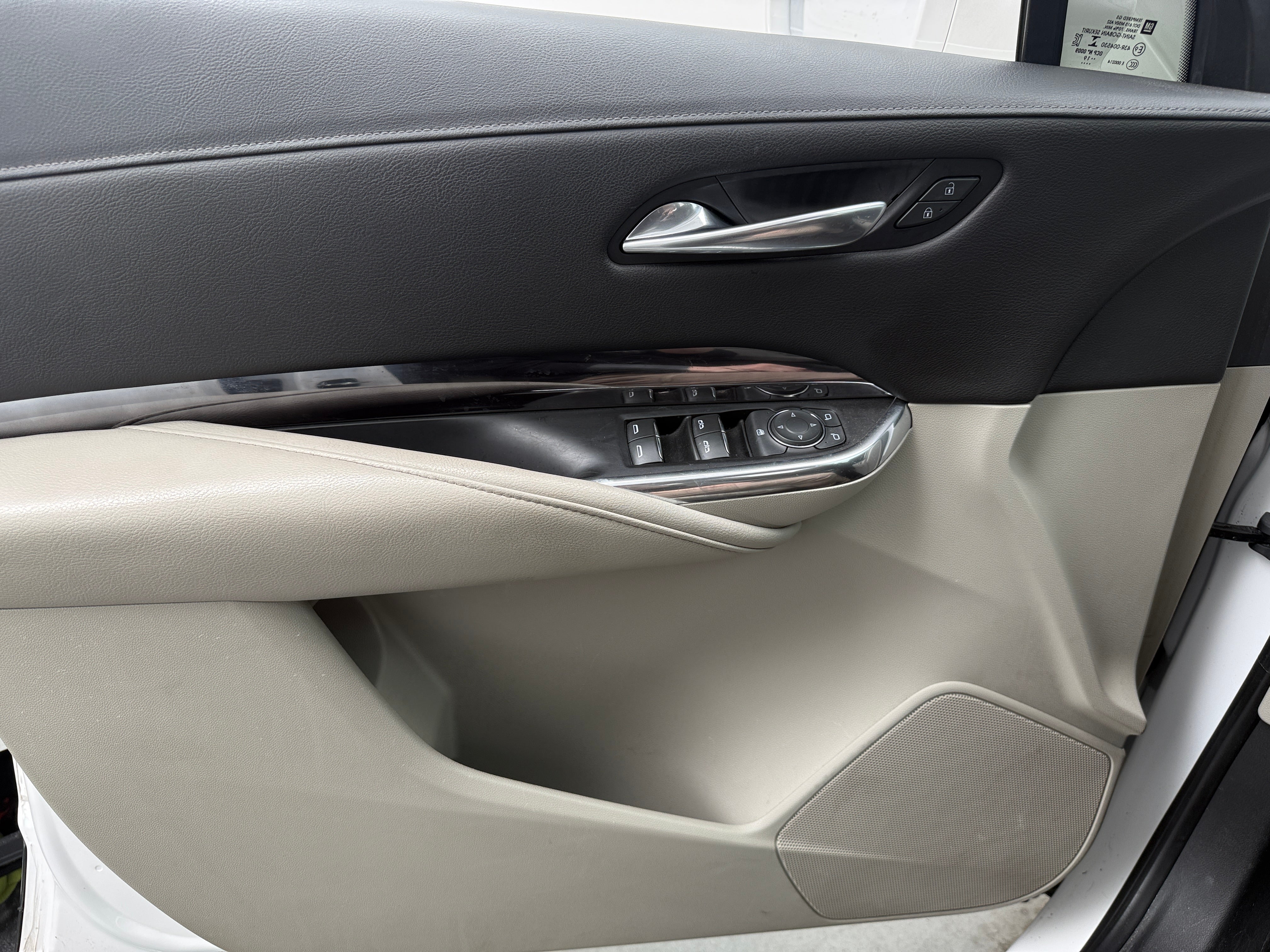 cadillac xt4 2020 1GYFZBR47LF020923 image cadillac xt4 2020 1GYFZBR47LF020923 image