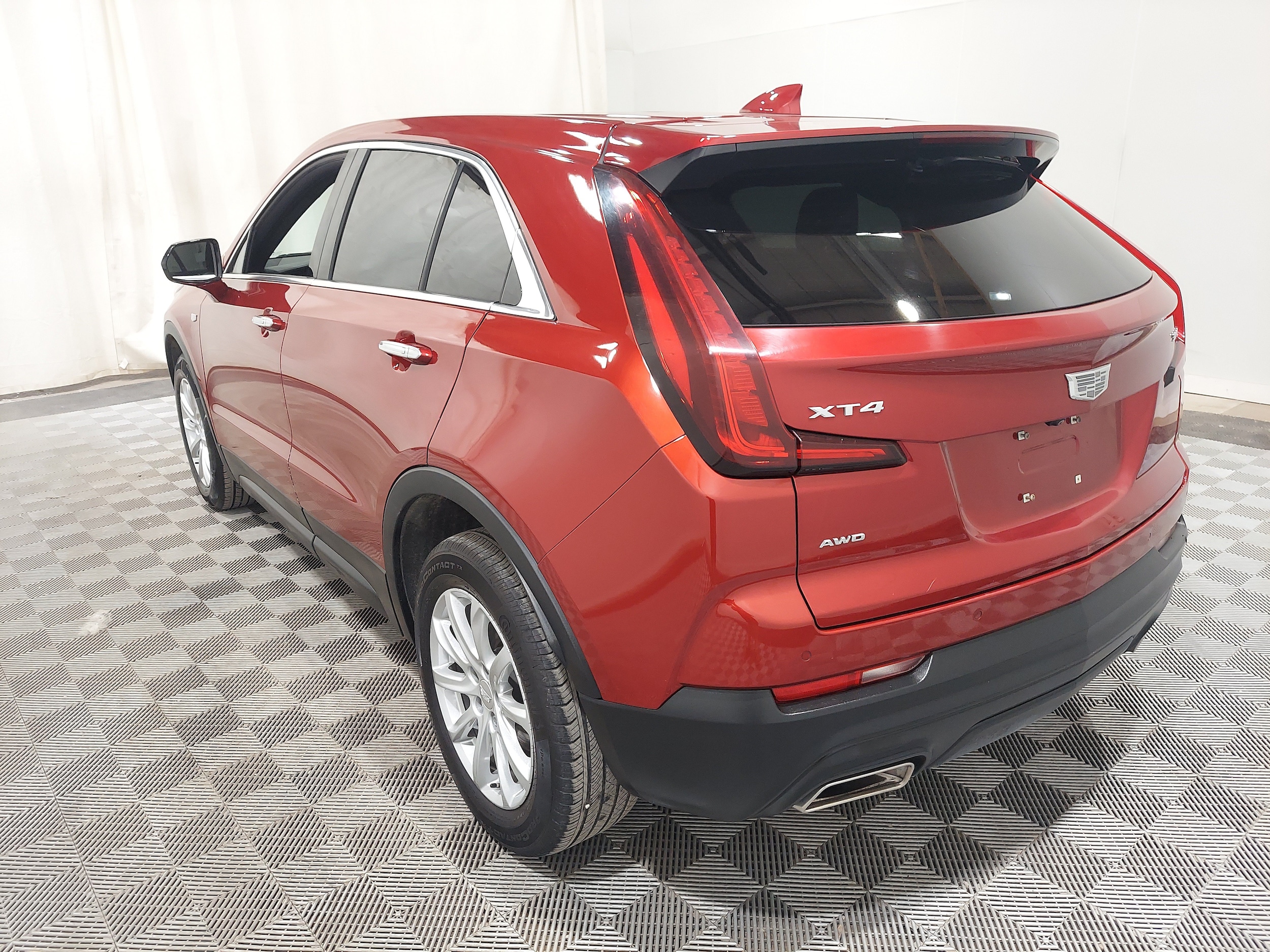 cadillac xt4 2022 1GYFZBR43NF133058 image cadillac xt4 2022 1GYFZBR43NF133058 image