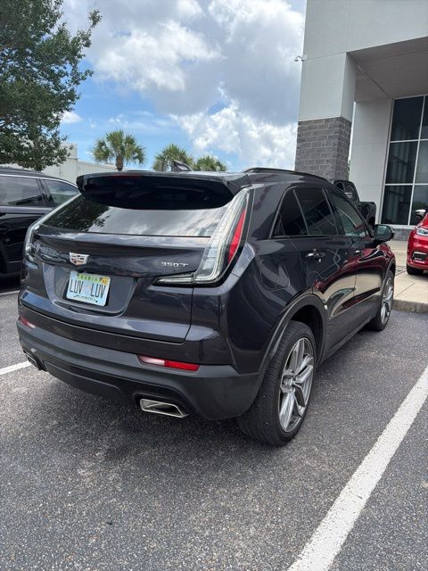 cadillac xt4 2022 1GYFZER40NF125694 image cadillac xt4 2022 1GYFZER40NF125694 image