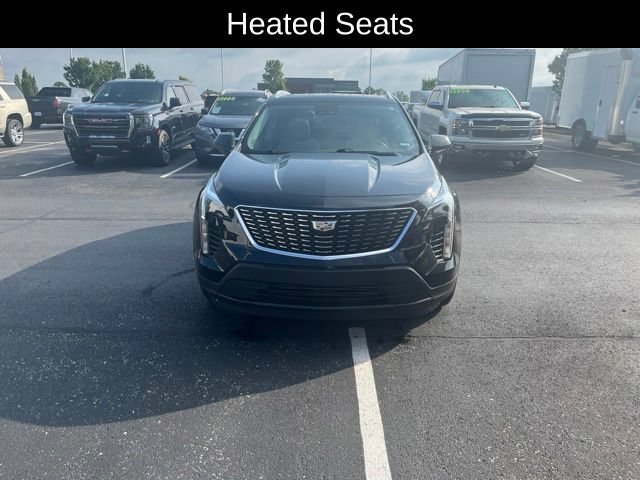 cadillac xt4 2022 1GYFZBR43NF100352 image cadillac xt4 2022 1GYFZBR43NF100352 image