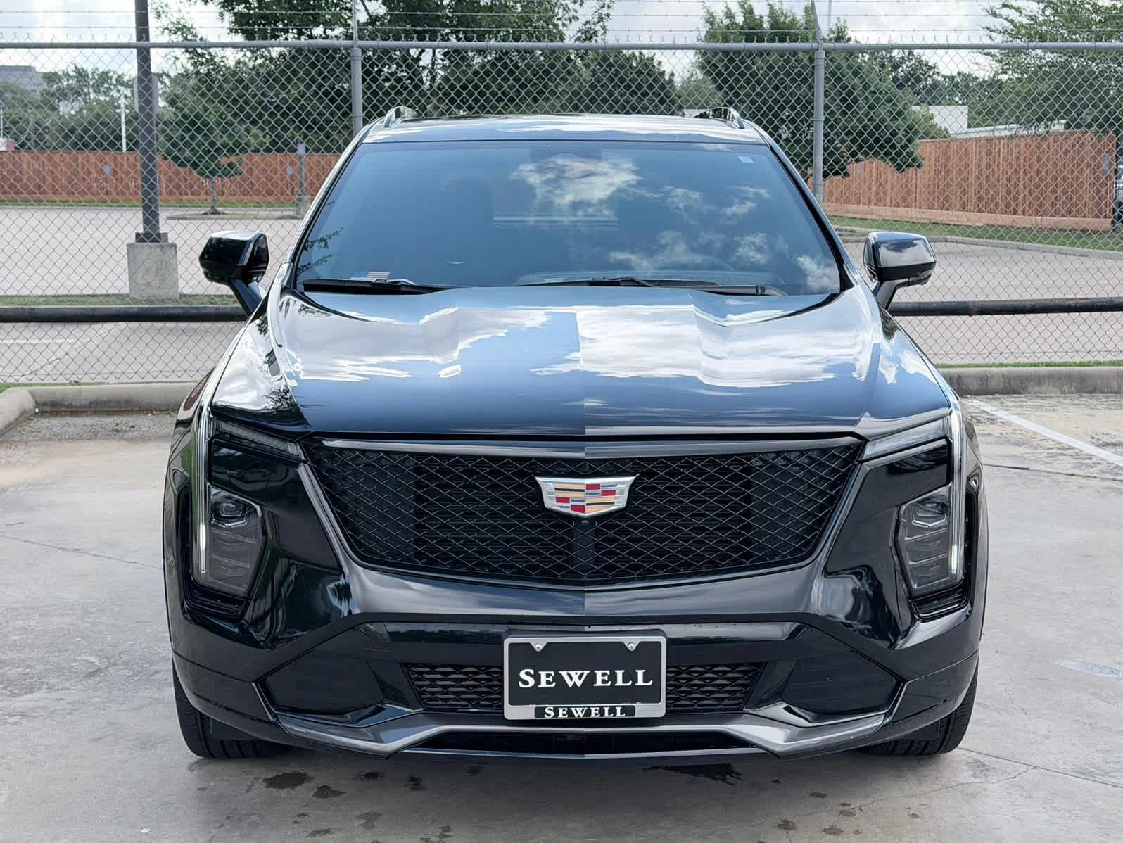 cadillac xt4 2025 1GYFZER44SF149931 image cadillac xt4 2025 1GYFZER44SF149931 image