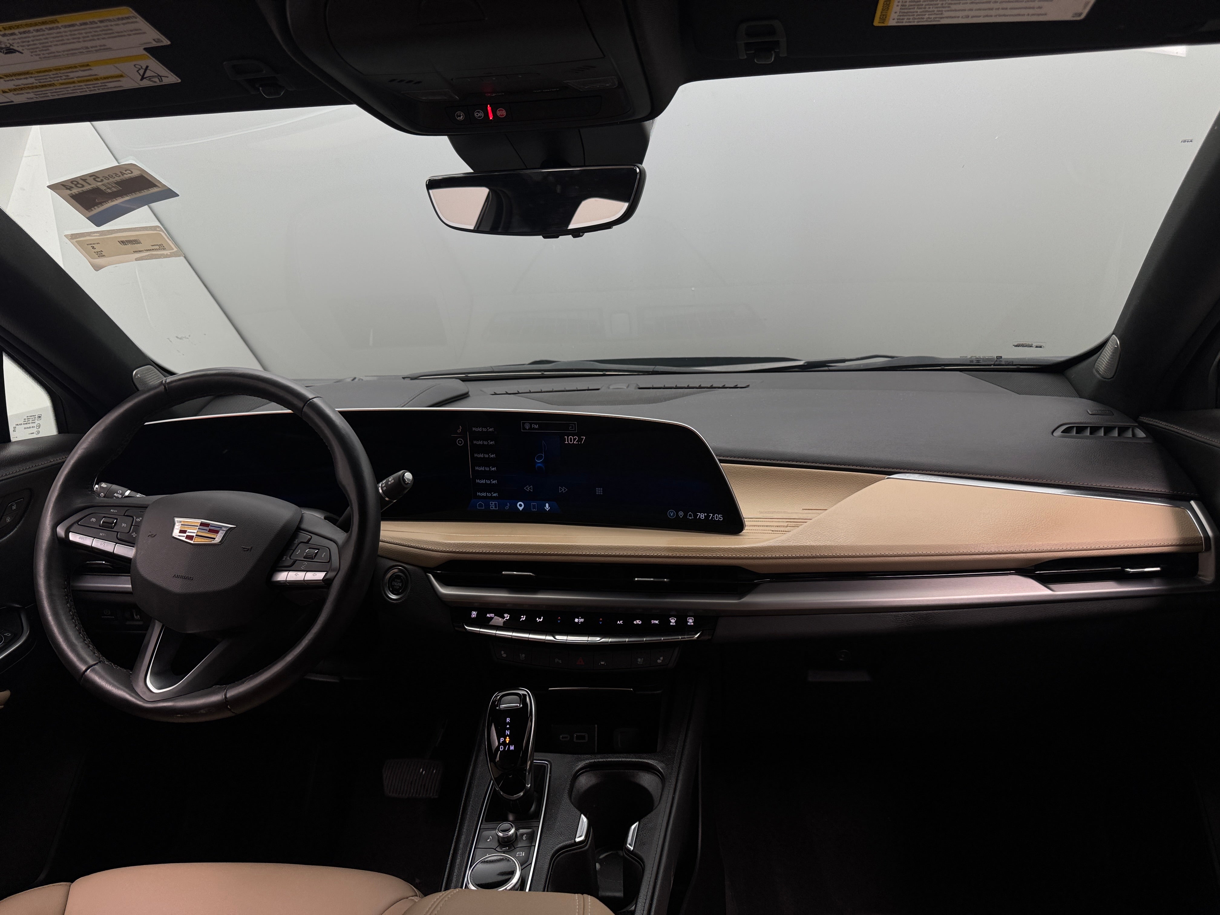 cadillac xt4 2025 1GYFZCR49SF158385 image cadillac xt4 2025 1GYFZCR49SF158385 image
