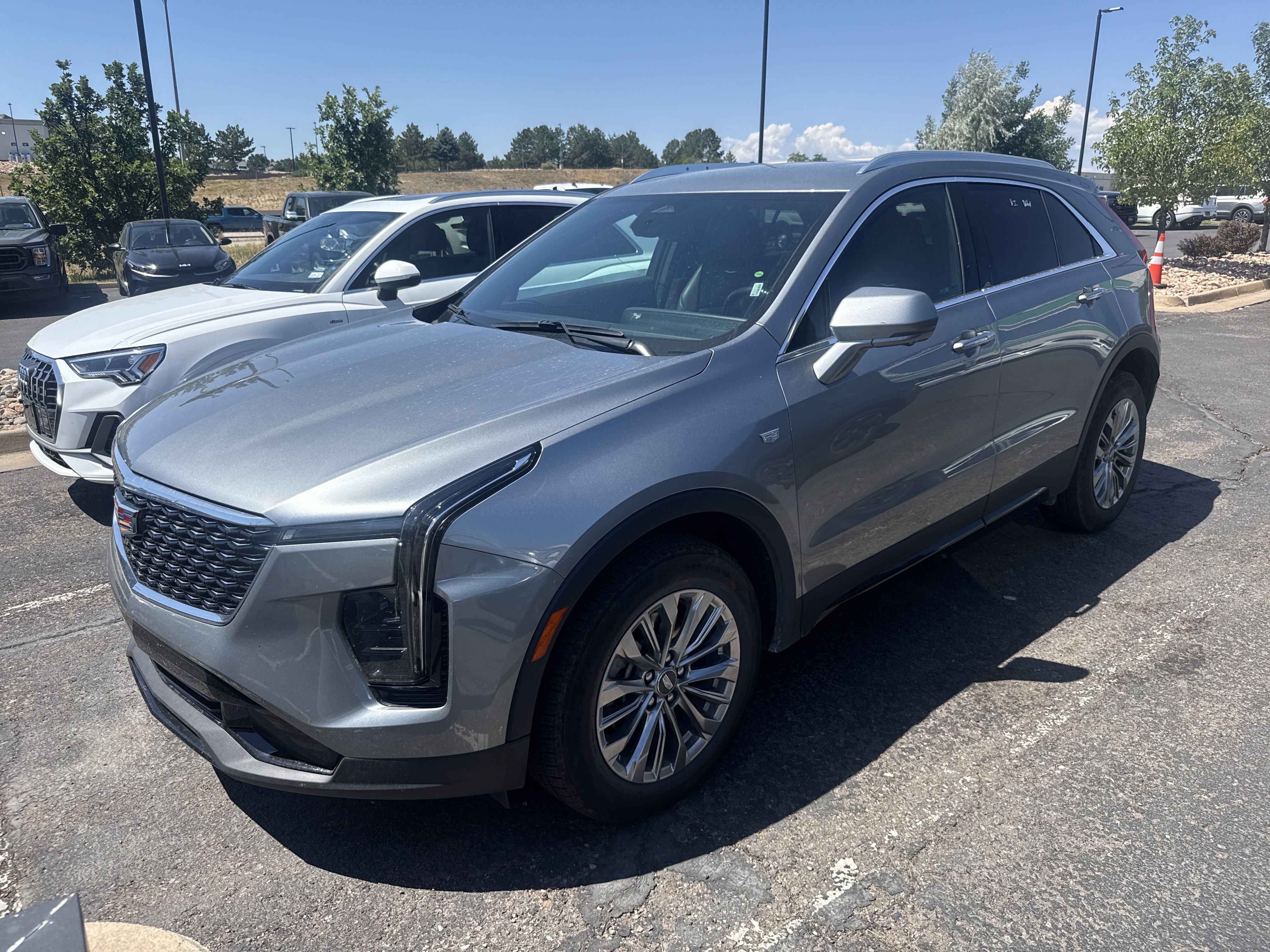 cadillac xt4 2025 1GYFZDR47SF158410 image cadillac xt4 2025 1GYFZDR47SF158410 image