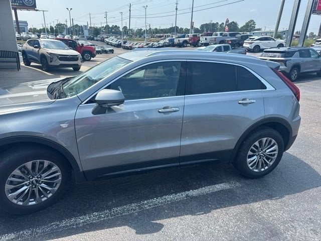 cadillac xt4 2025 1GYFZCR45SF158044 image cadillac xt4 2025 1GYFZCR45SF158044 image