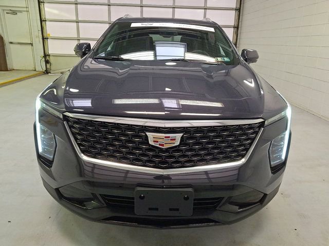 cadillac xt4 2025 1GYFZDR40SF137446 image cadillac xt4 2025 1GYFZDR40SF137446 image