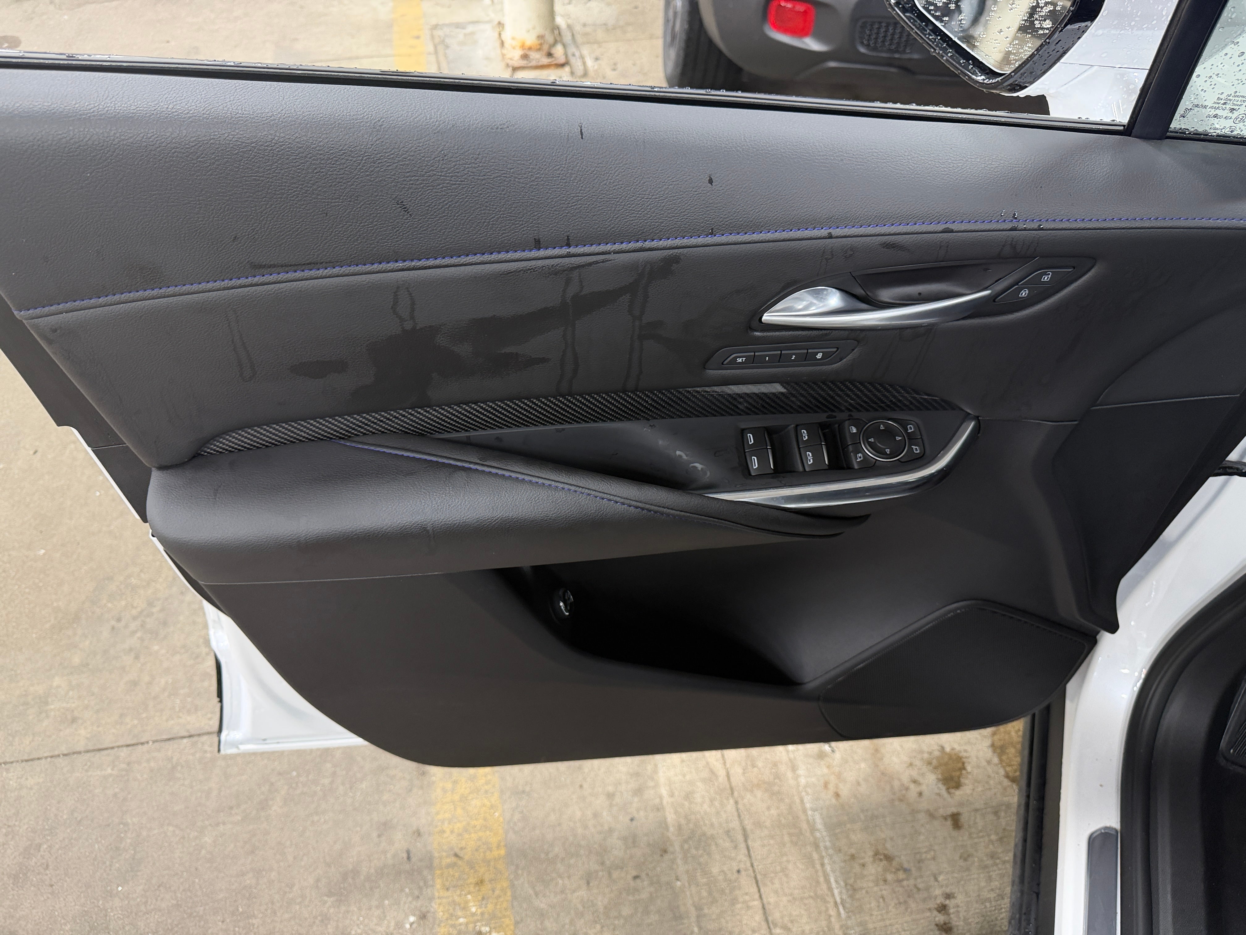 cadillac xt4 2025 1GYFZER46SF161885 image cadillac xt4 2025 1GYFZER46SF161885 image