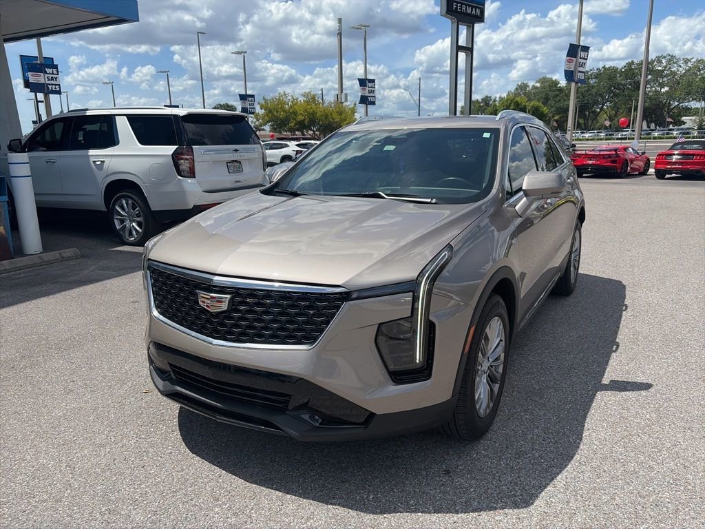 cadillac xt4 2025 1GYFZCR4XSF105369 image cadillac xt4 2025 1GYFZCR4XSF105369 image