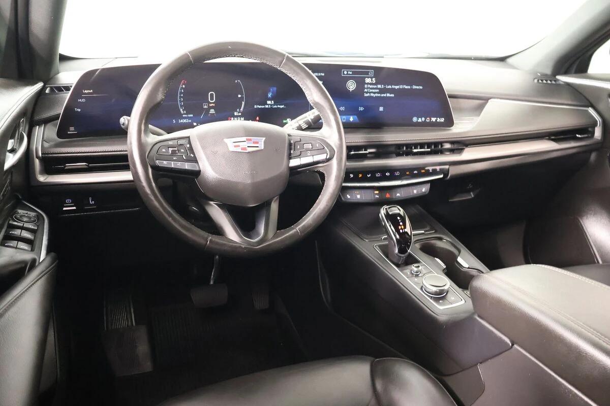 cadillac xt4 2025 1GYFZCR42SF141380 image cadillac xt4 2025 1GYFZCR42SF141380 image