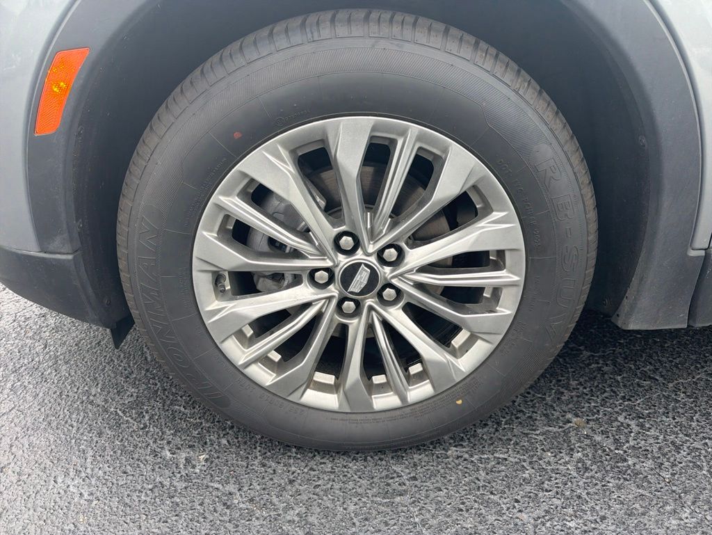 cadillac xt4 2025 1GYFZCR4XSF150960 image cadillac xt4 2025 1GYFZCR4XSF150960 image