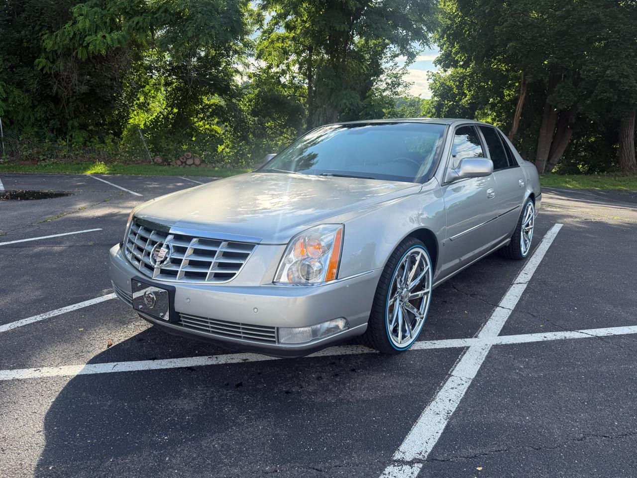 cadillac dts 2007 1G6KD57Y67U160993 image cadillac dts 2007 1G6KD57Y67U160993 image